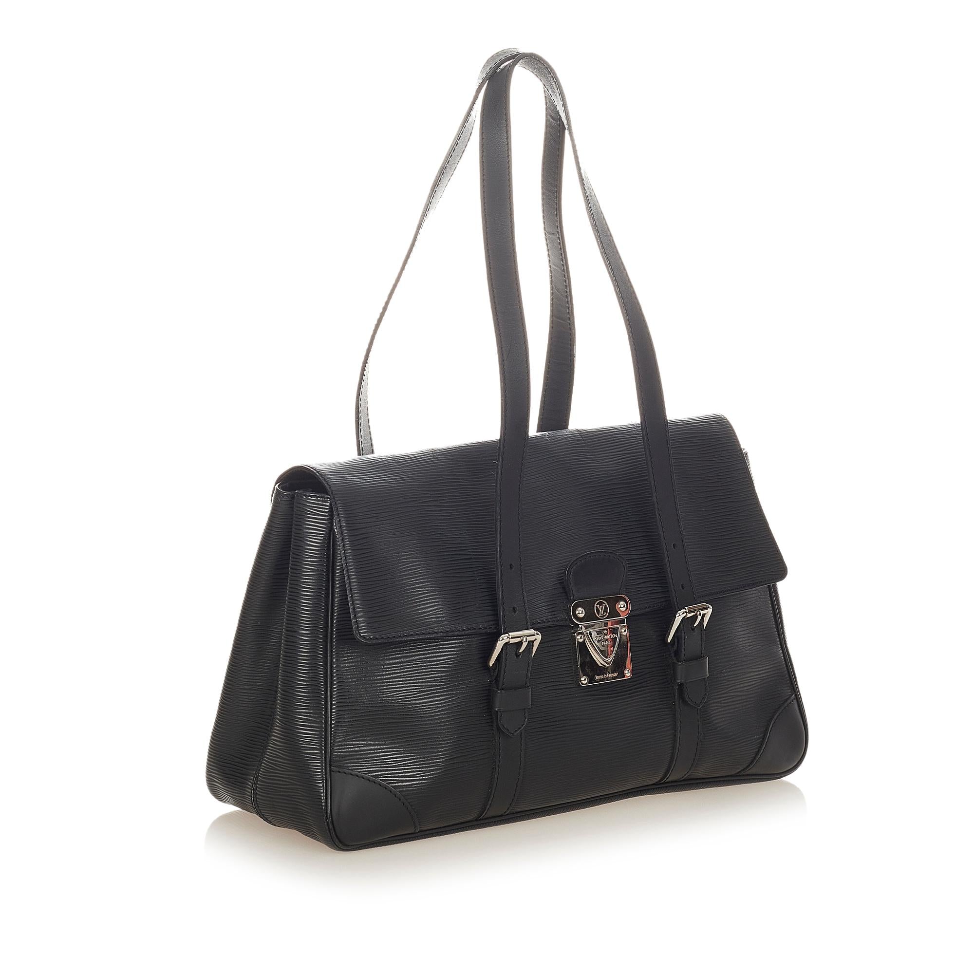 Louis Vuitton Epi Segur MM (SHG-26495)