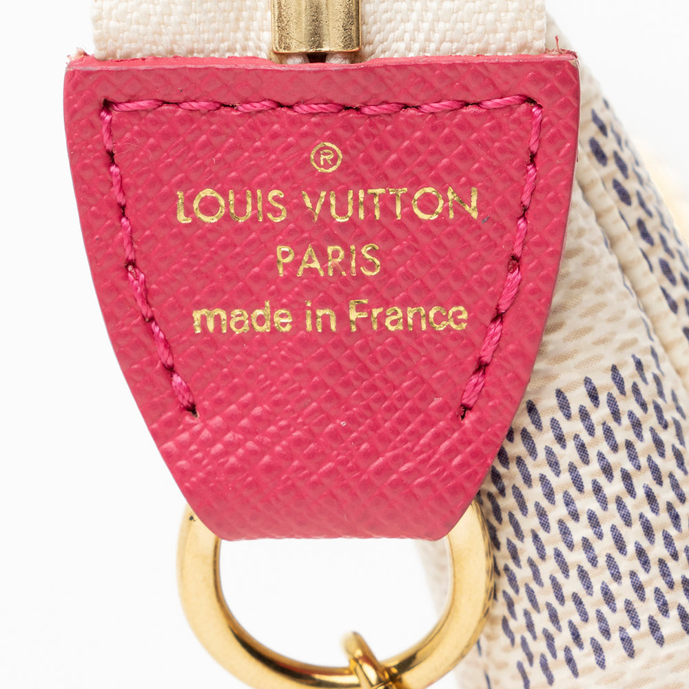 Louis Vuitton Limited Edition Damier Azur Animation Giraffe Mini Pochette Accessoires (SHF-18071)