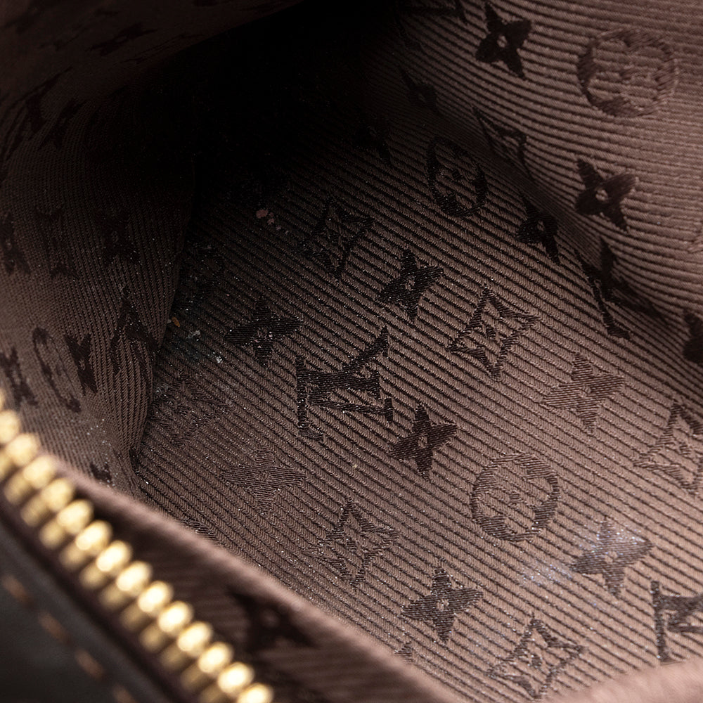 Louis Vuitton Limited Edition Leather Monogram Onatah Pochette Shoulder Bag (SHF-18351)