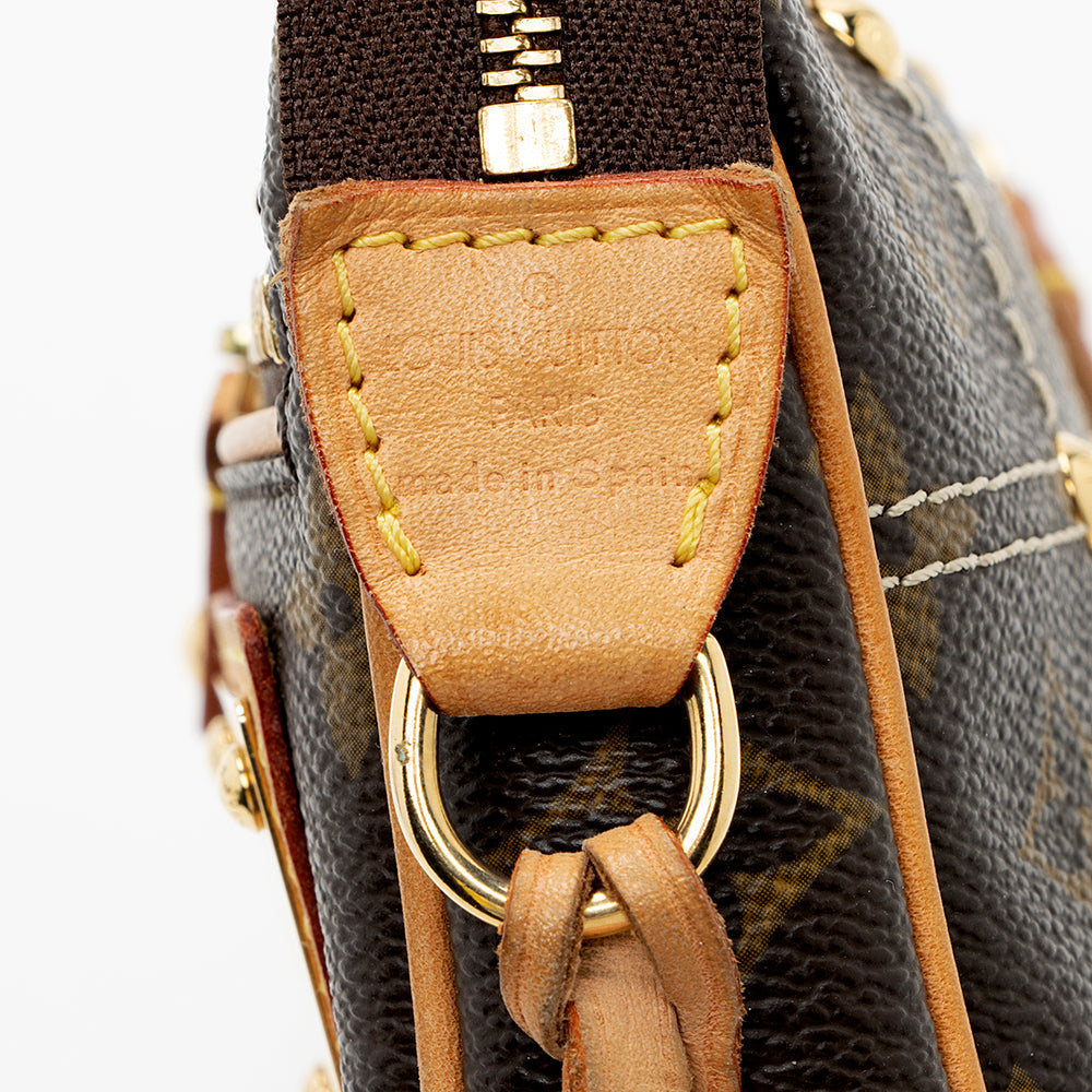 Louis Vuitton Limited Edition Monogram Canvas Riveting Pochette Accessoires (SHF-18325)