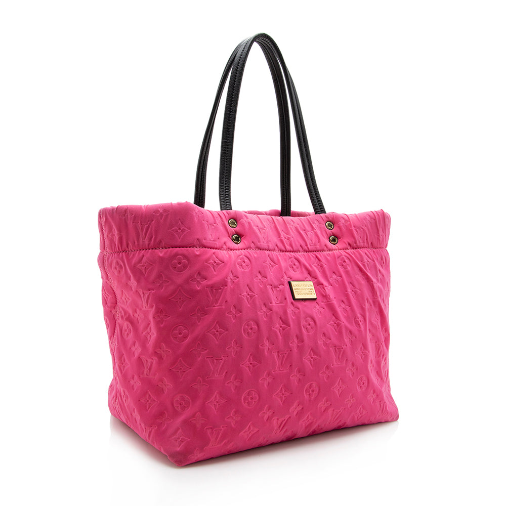 Louis Vuitton Limited Edition Monogram Scuba MM Tote (SHF-14886)