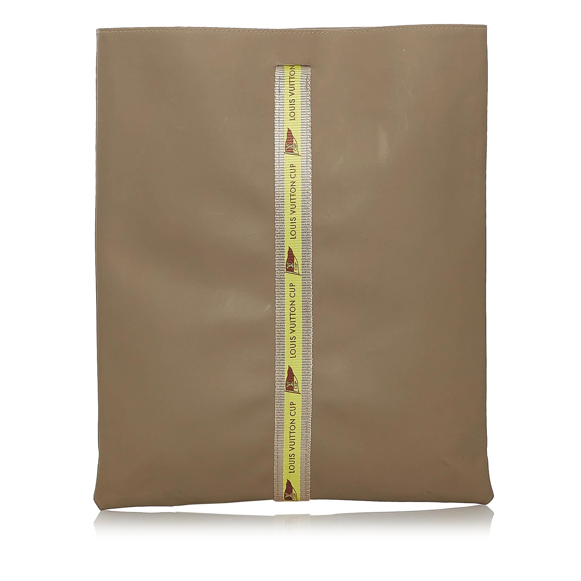 Louis Vuitton Louis Vuitton Cup 2003 Clutch Bag (SHG-27772)