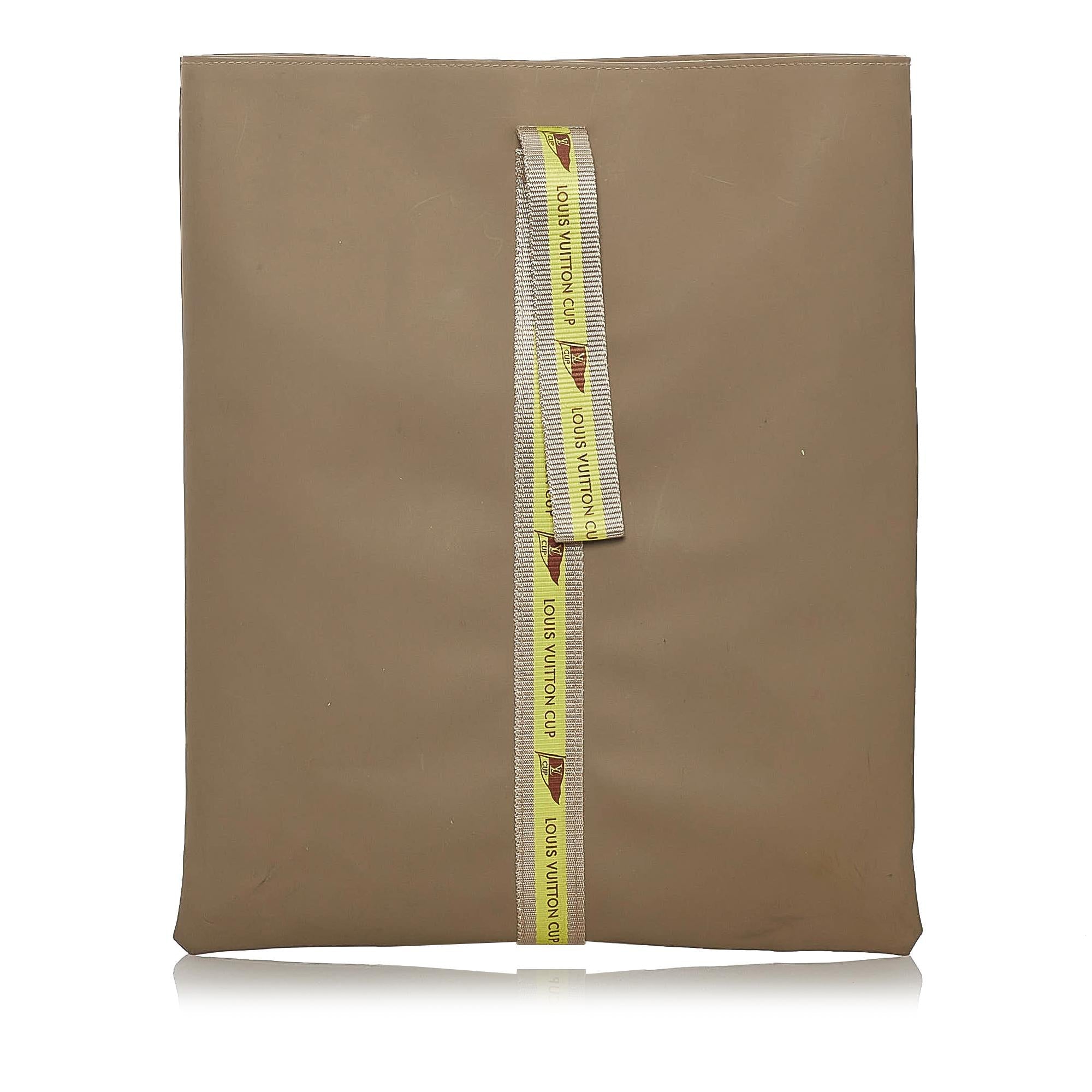 Louis Vuitton Louis Vuitton Cup 2003 Clutch Bag (SHG-27772)