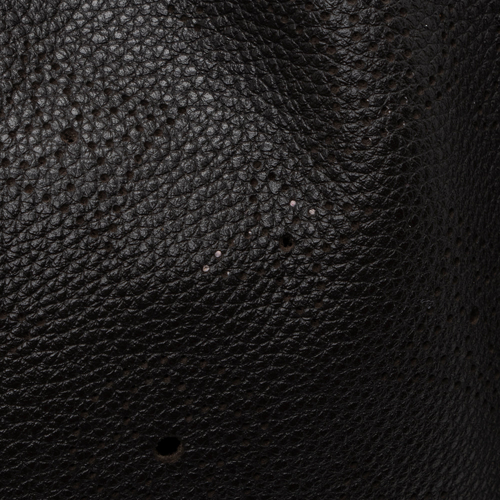 Louis Vuitton Mahina Leather L Hobo (SHF-15838)