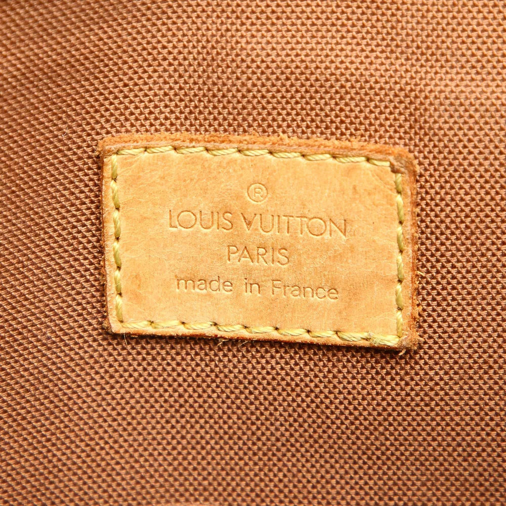 Louis Vuitton Monogram Batignolles Vertical (SHG-14364)