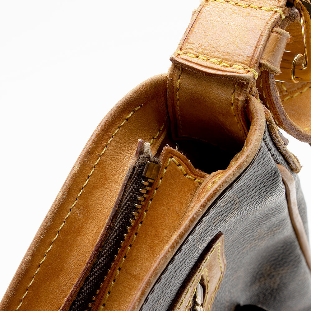 Louis Vuitton Monogram Canvas Hudson GM Shoulder Bag (SHF-18402)
