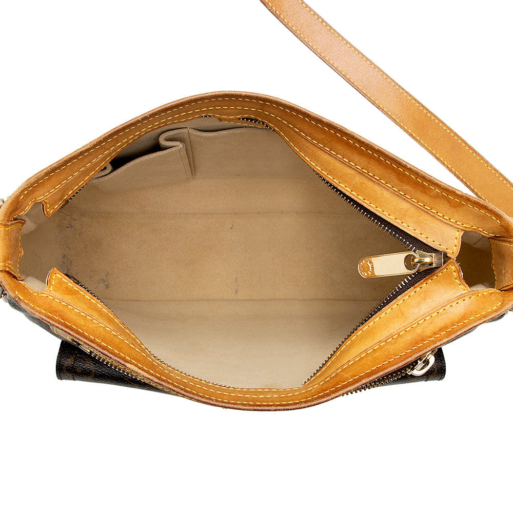 Louis Vuitton Monogram Canvas Hudson GM Shoulder Bag (SHF-18402)