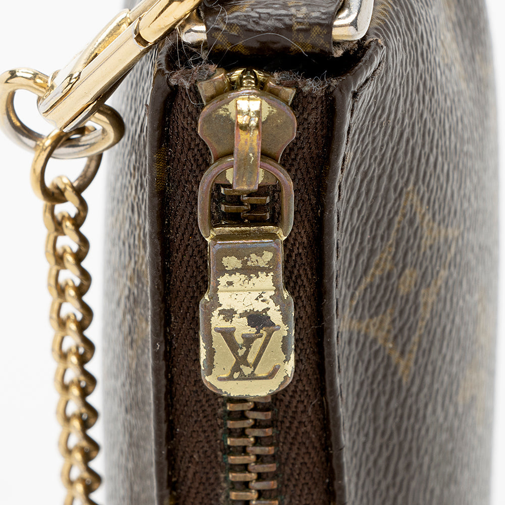 Louis Vuitton Monogram Canvas Mini Pochette Accessories (SHF-18315)