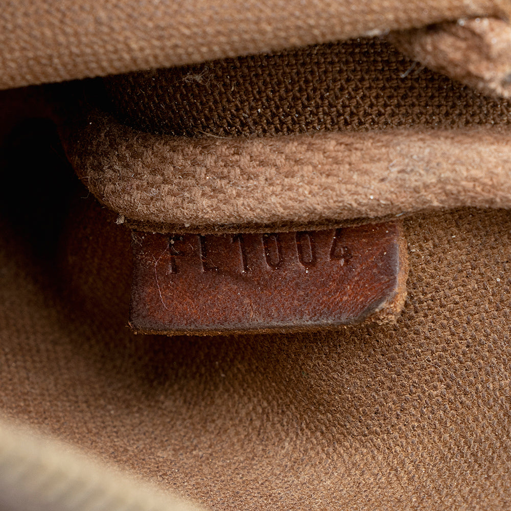 Louis Vuitton Monogram Canvas Mini Pochette Accessories (SHF-18315)
