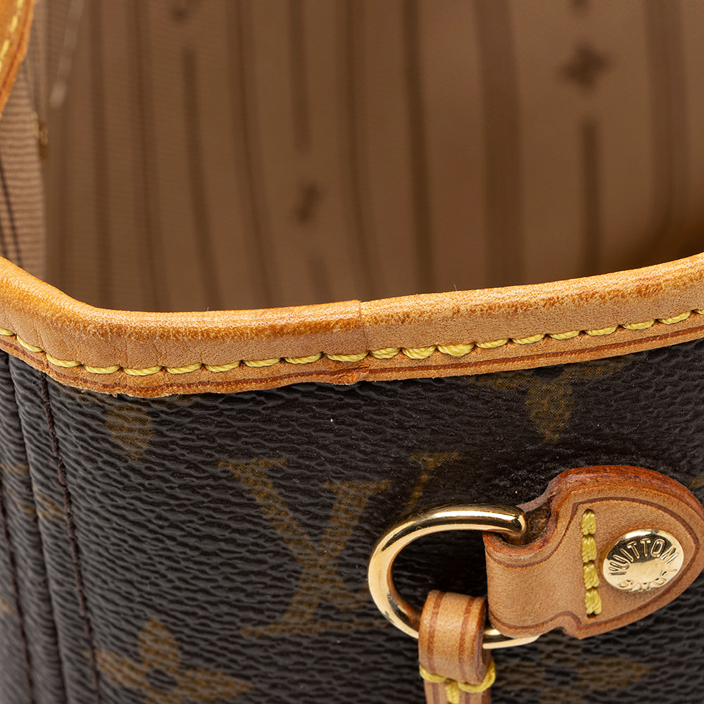 Louis Vuitton Monogram Canvas Neverfull PM Tote (SHF-18384)