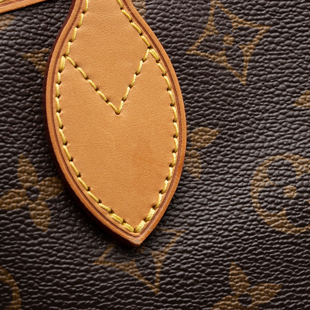 Louis Vuitton Monogram Canvas Neverfull PM Tote (SHF-17771)