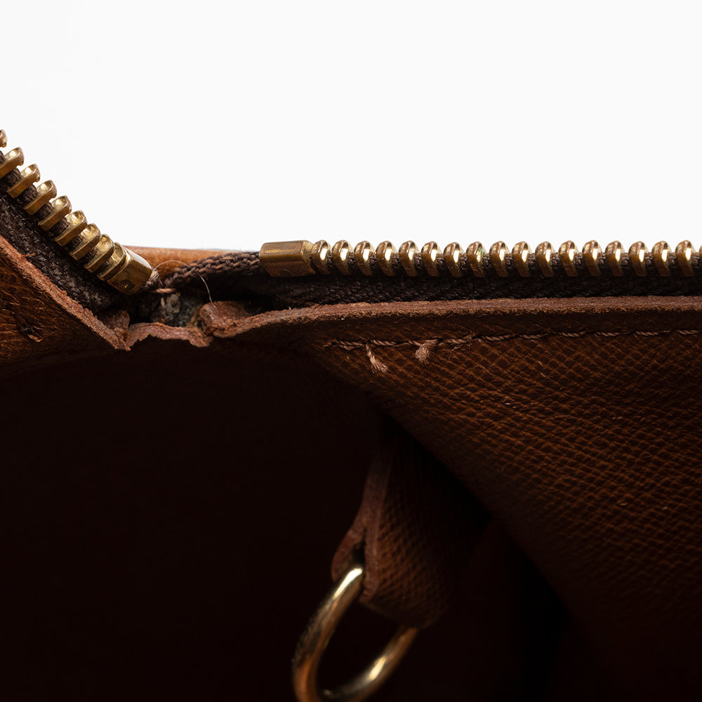 Louis Vuitton Monogram Canvas Papillon 30 Satchel (SHF-17451)