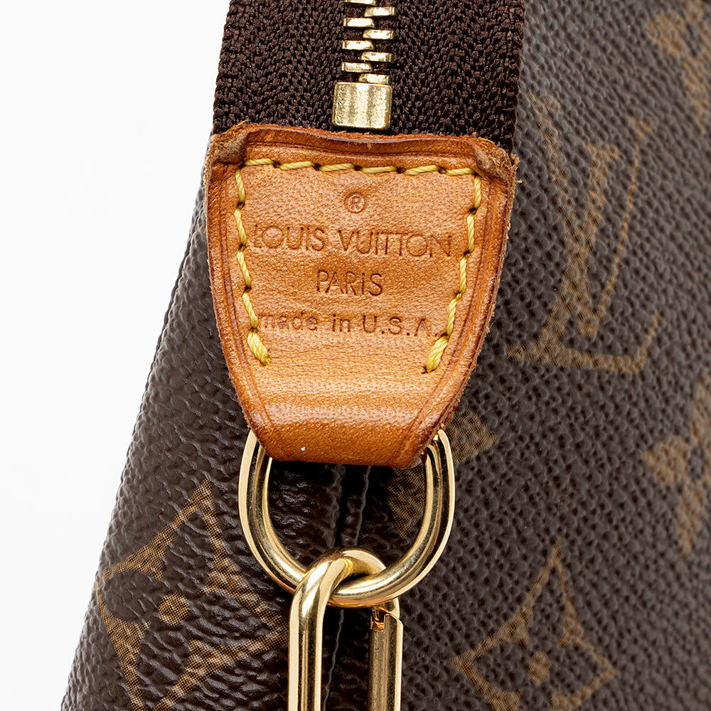 Louis Vuitton Monogram Canvas Pochette Accessories (SHF-17525)