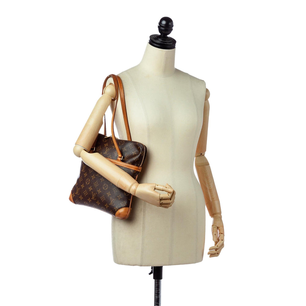 Louis Vuitton Monogram Coussin GM (SHG-27944)
