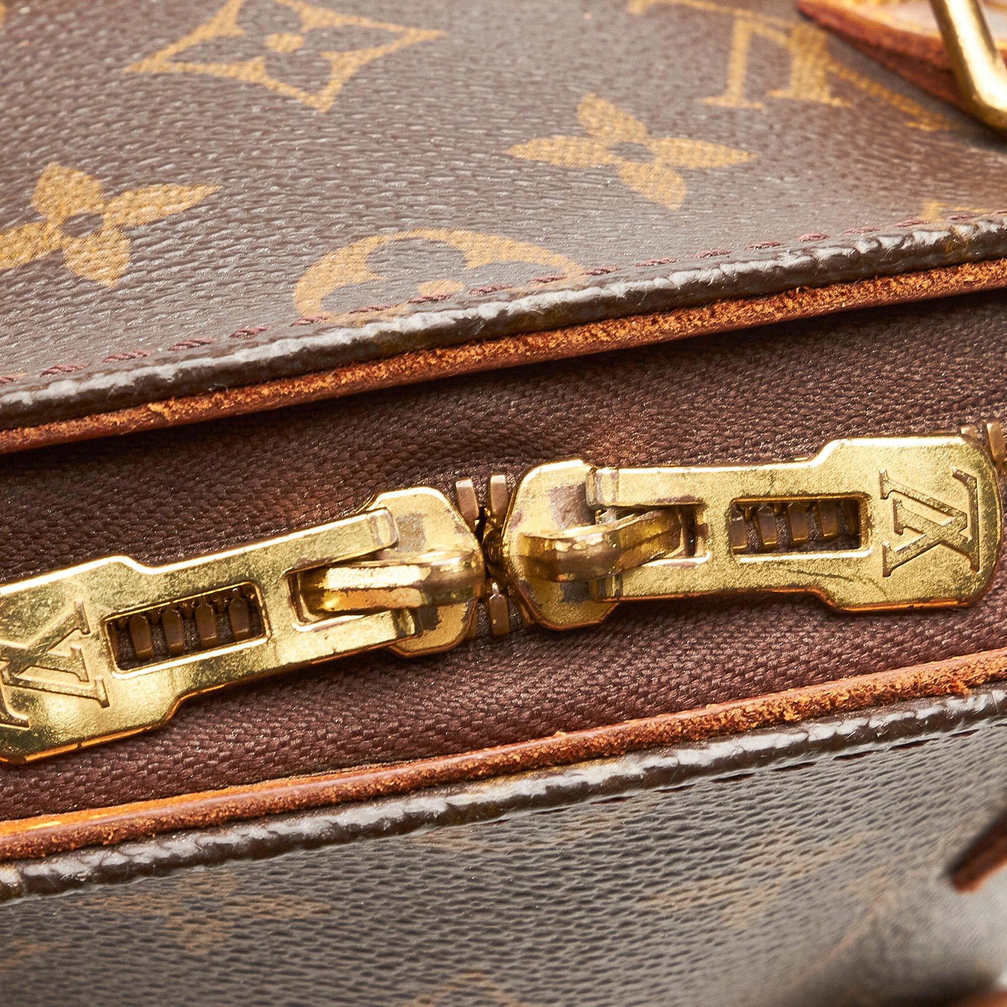 Louis Vuitton Monogram Ellipse PM (SHG-25973)