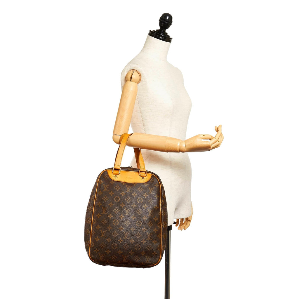 Louis Vuitton Monogram Excursion (SHG-27705)