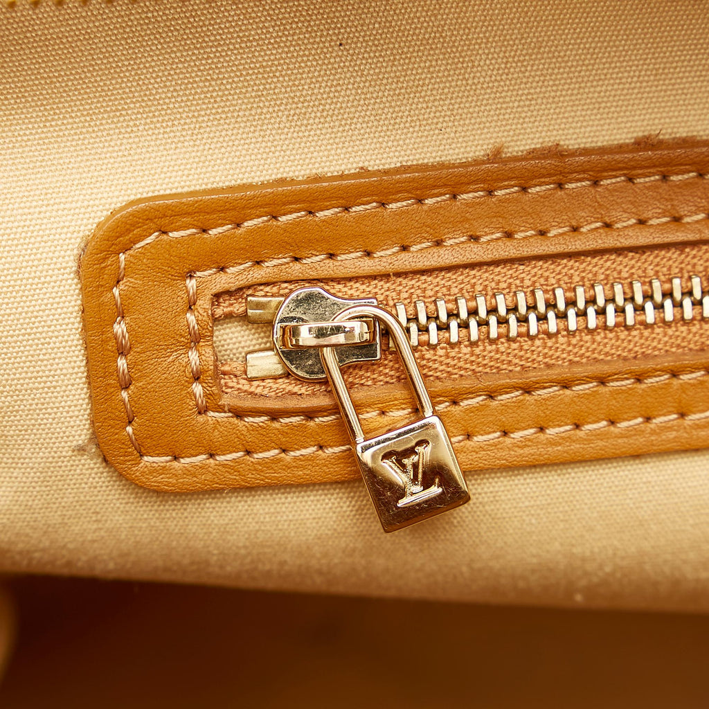 Louis Vuitton Monogram Mini Lin Josephine PM (SHG-25289)