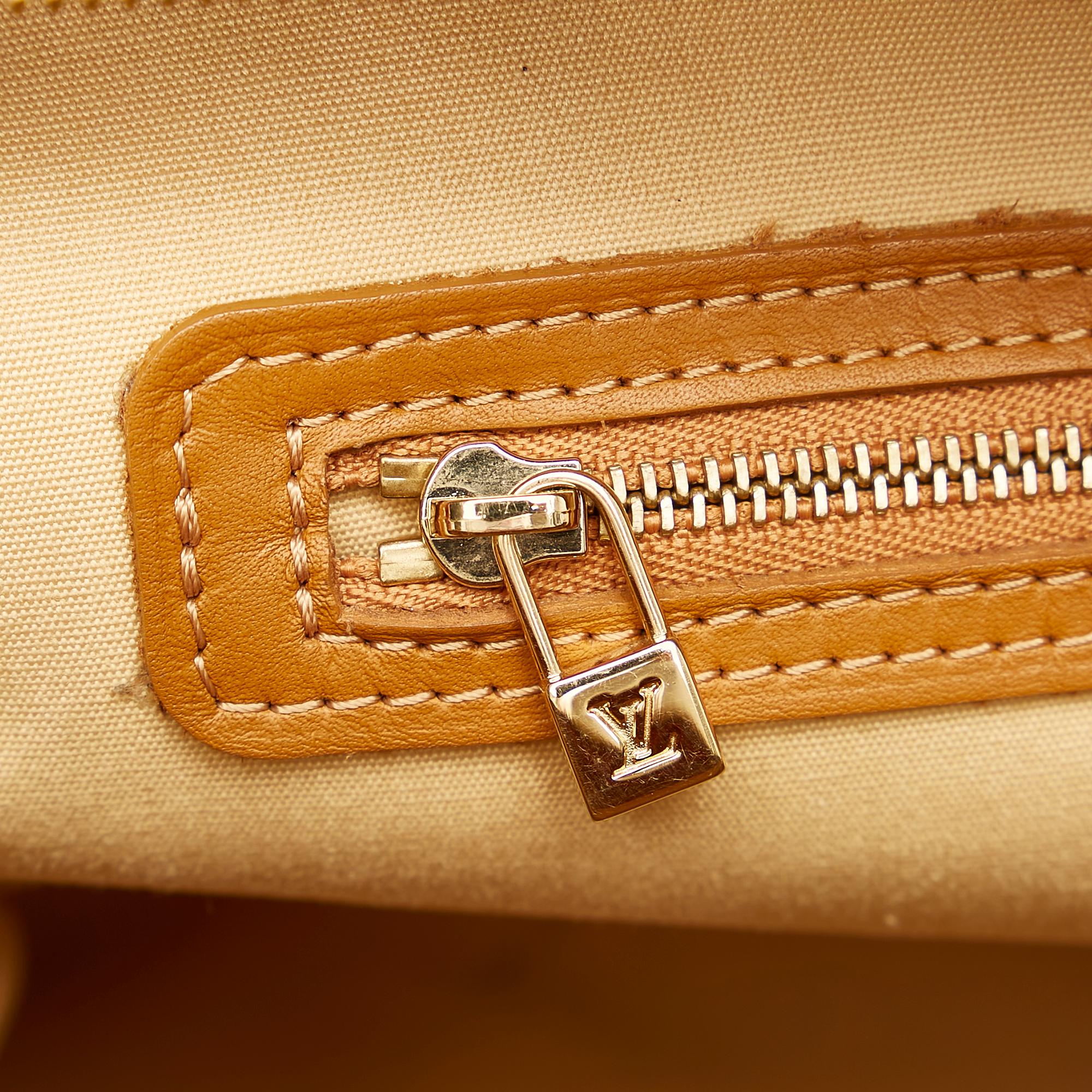 Louis Vuitton Monogram Mini Lin Josephine PM (SHG-25289)