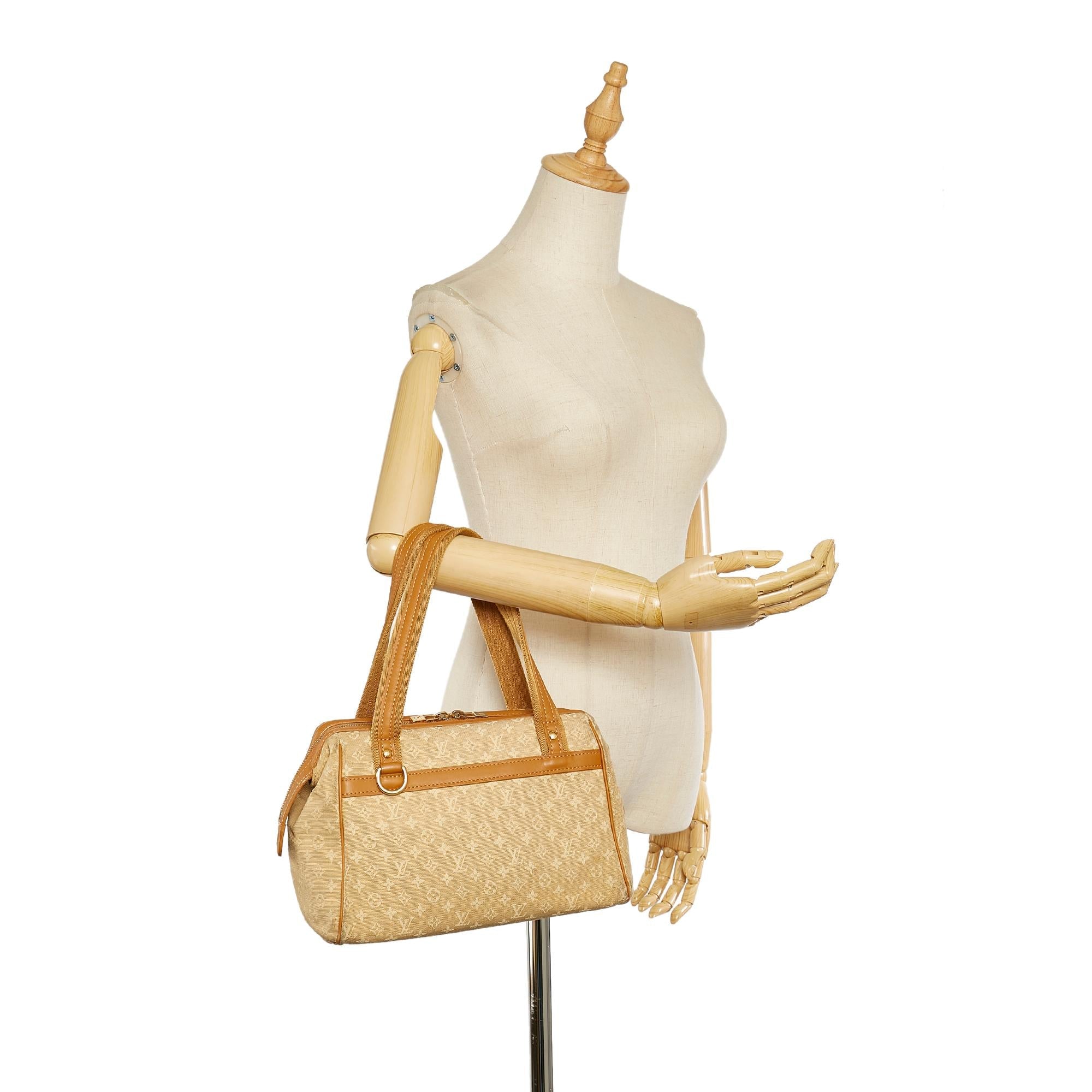 Louis Vuitton Monogram Mini Lin Josephine PM (SHG-25289)