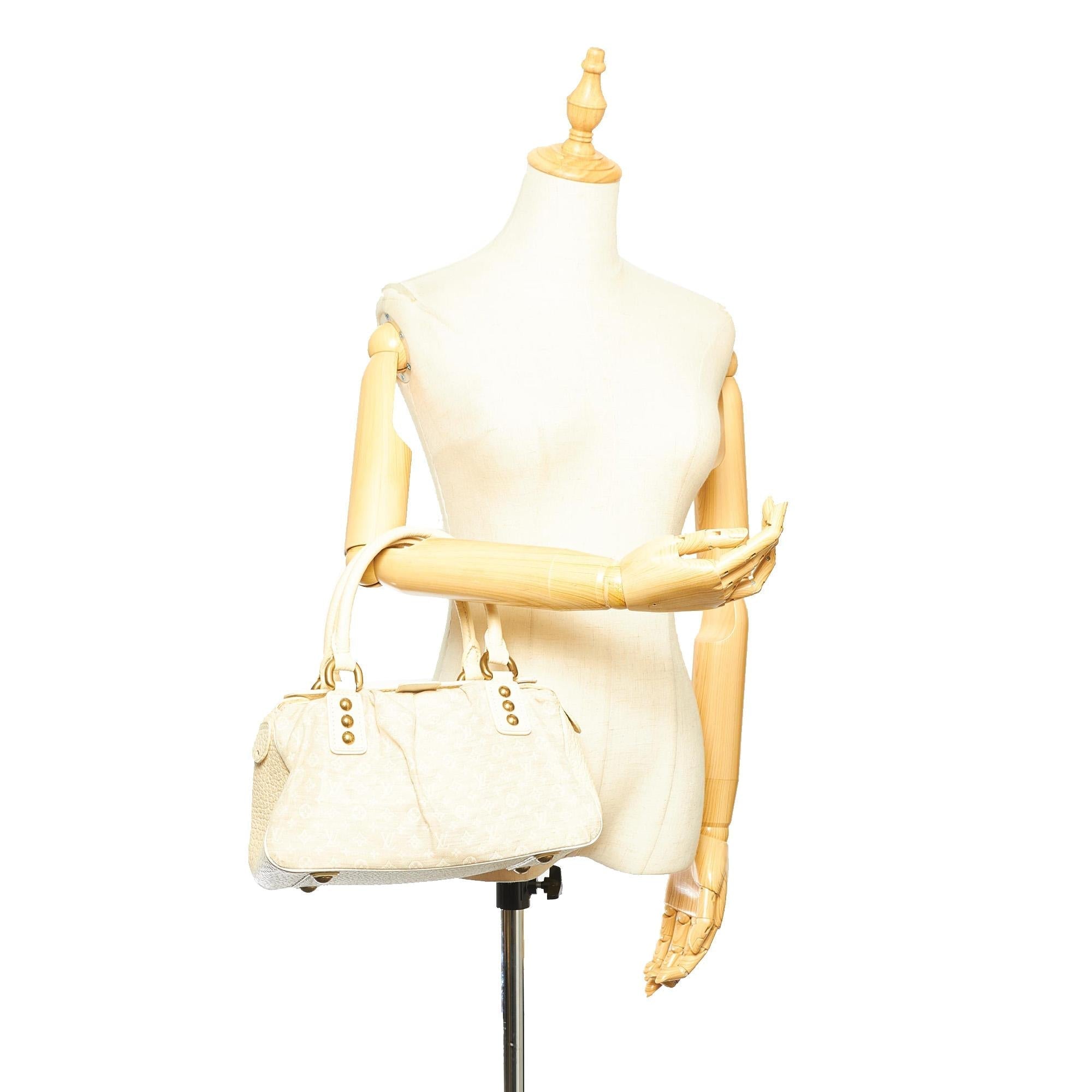Louis Vuitton Monogram Mini Lin Trapeze PM (SHG-19964)