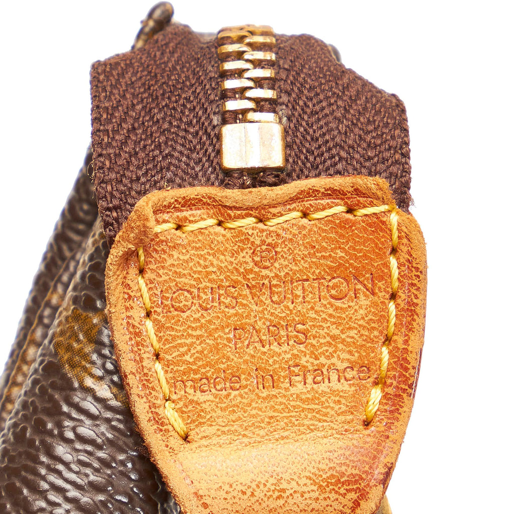 Louis Vuitton Monogram Pochette Accessoires (SHG-28071)