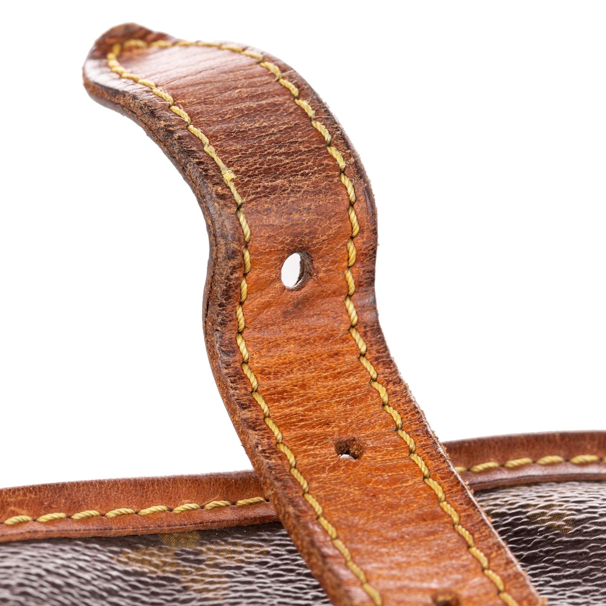 Louis Vuitton Monogram Saumur 25 (SHG-27526)
