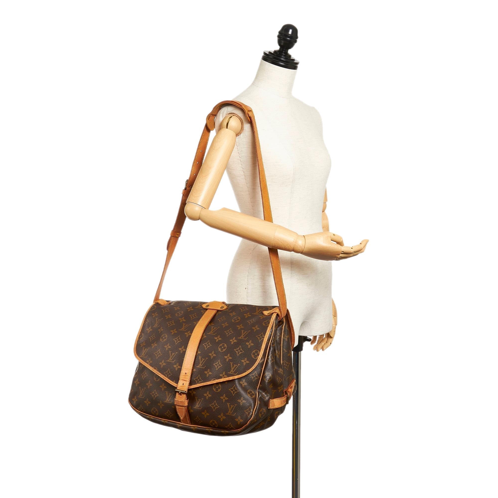 Louis Vuitton Monogram Saumur 35 (SHG-27755)