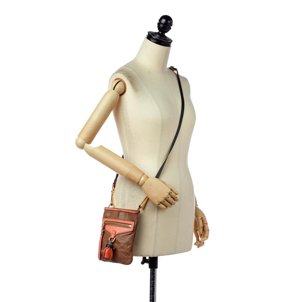 Louis Vuitton Monogram Underground Flight (SHG-27611)