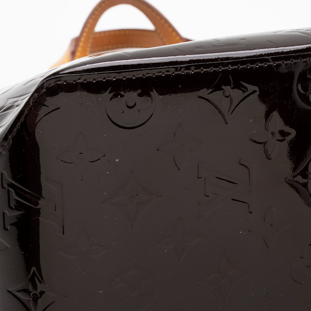 Louis Vuitton Monogram Vernis Bellevue PM Tote (SHF-15955)