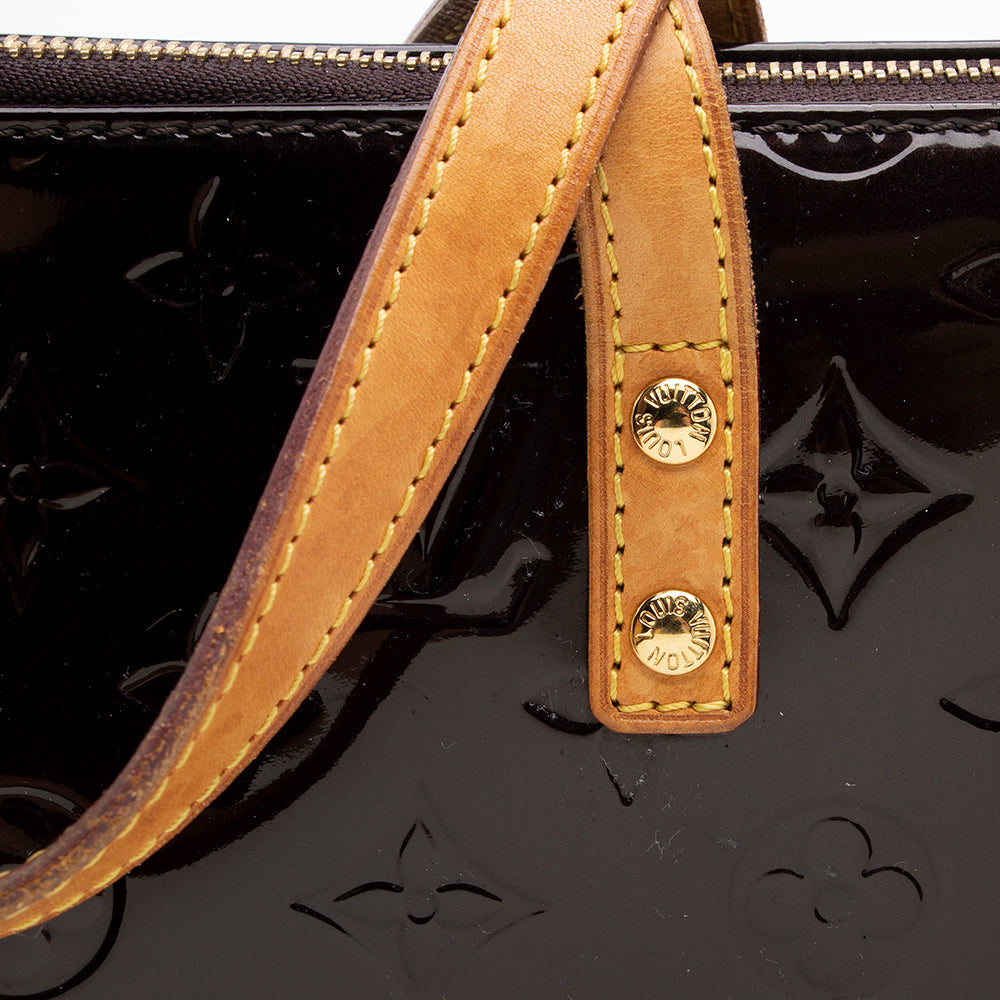 Louis Vuitton Monogram Vernis Bellevue PM Tote (SHF-15955)