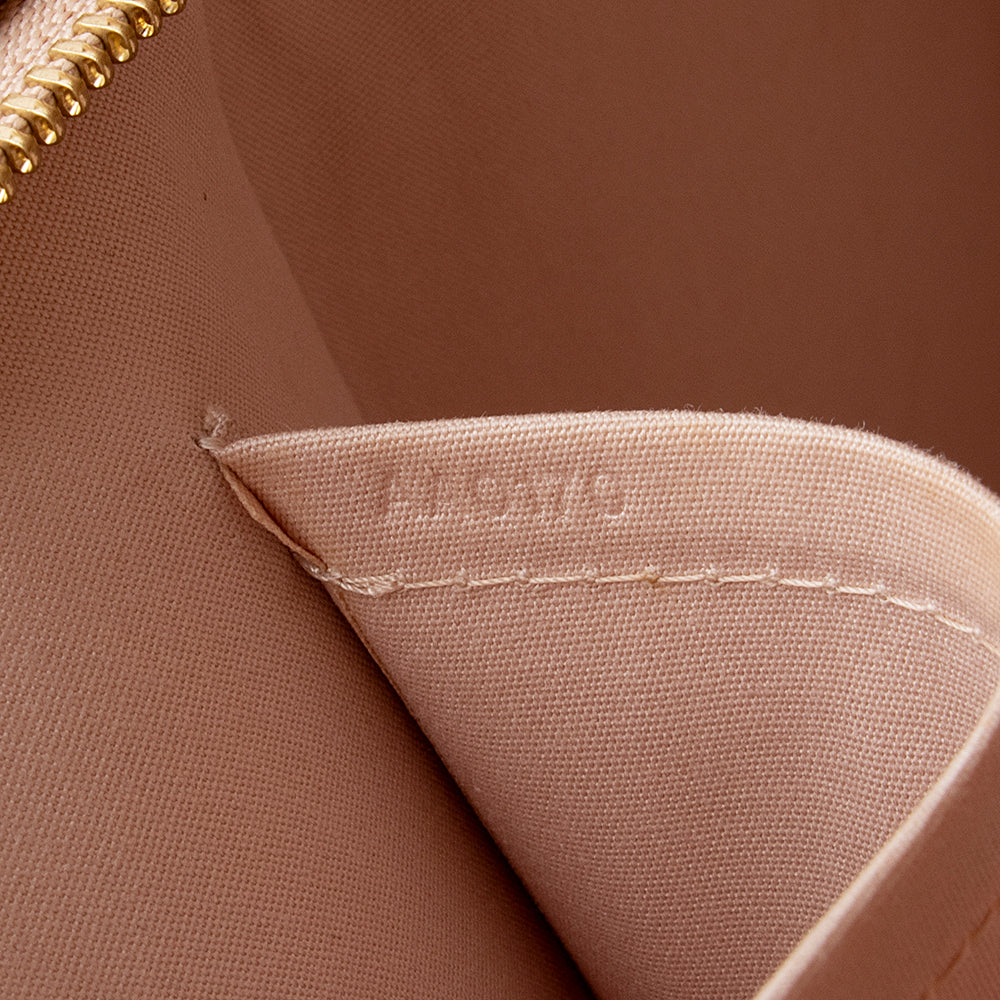 Louis Vuitton Monogram Vernis Brea MM Satchel (SHF-13951)