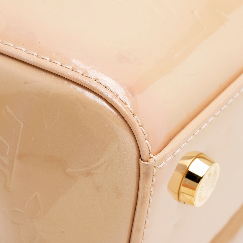 Louis Vuitton Monogram Vernis Brea MM Satchel (SHF-13951)