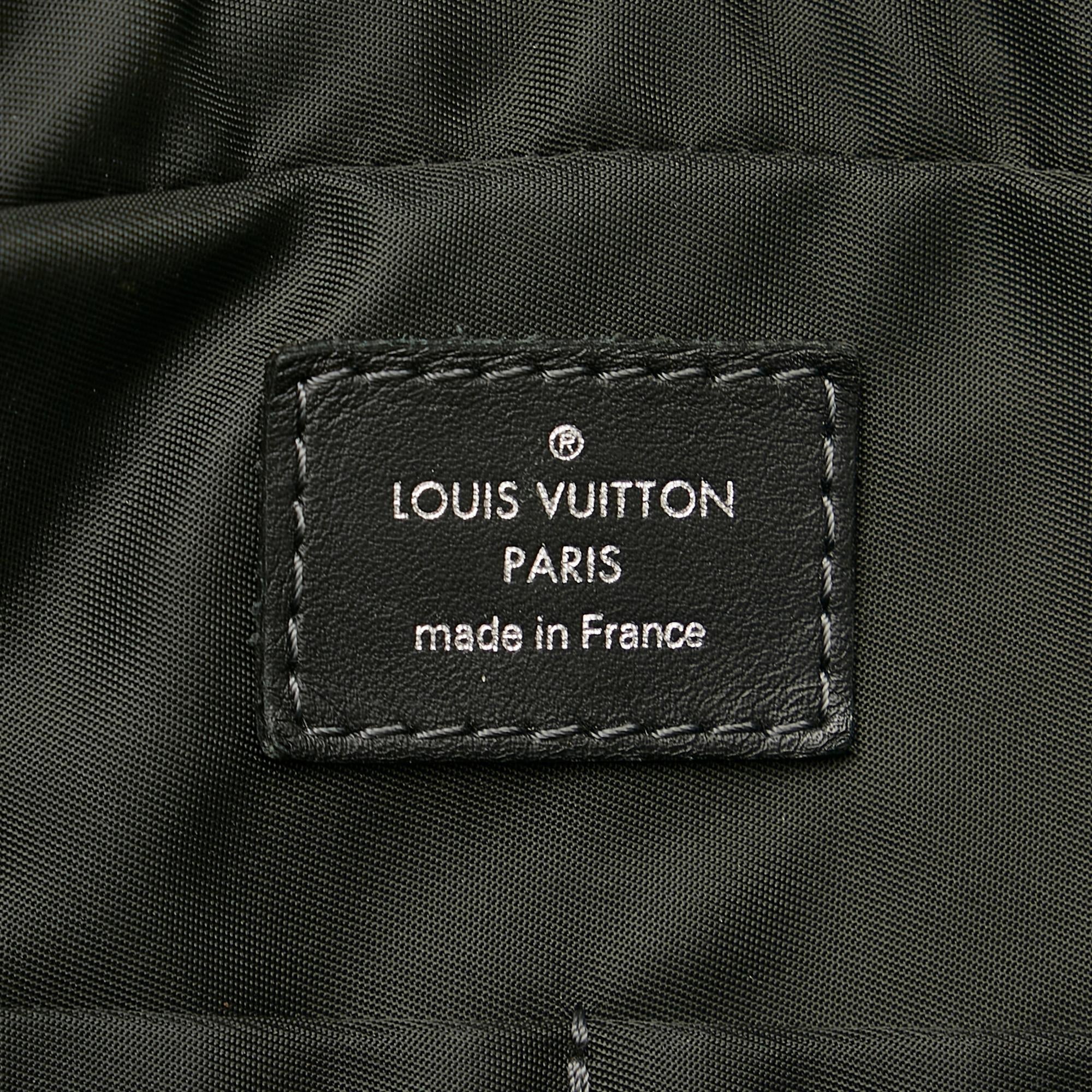 Louis Vuitton V-Line Fast (SHG-24281)
