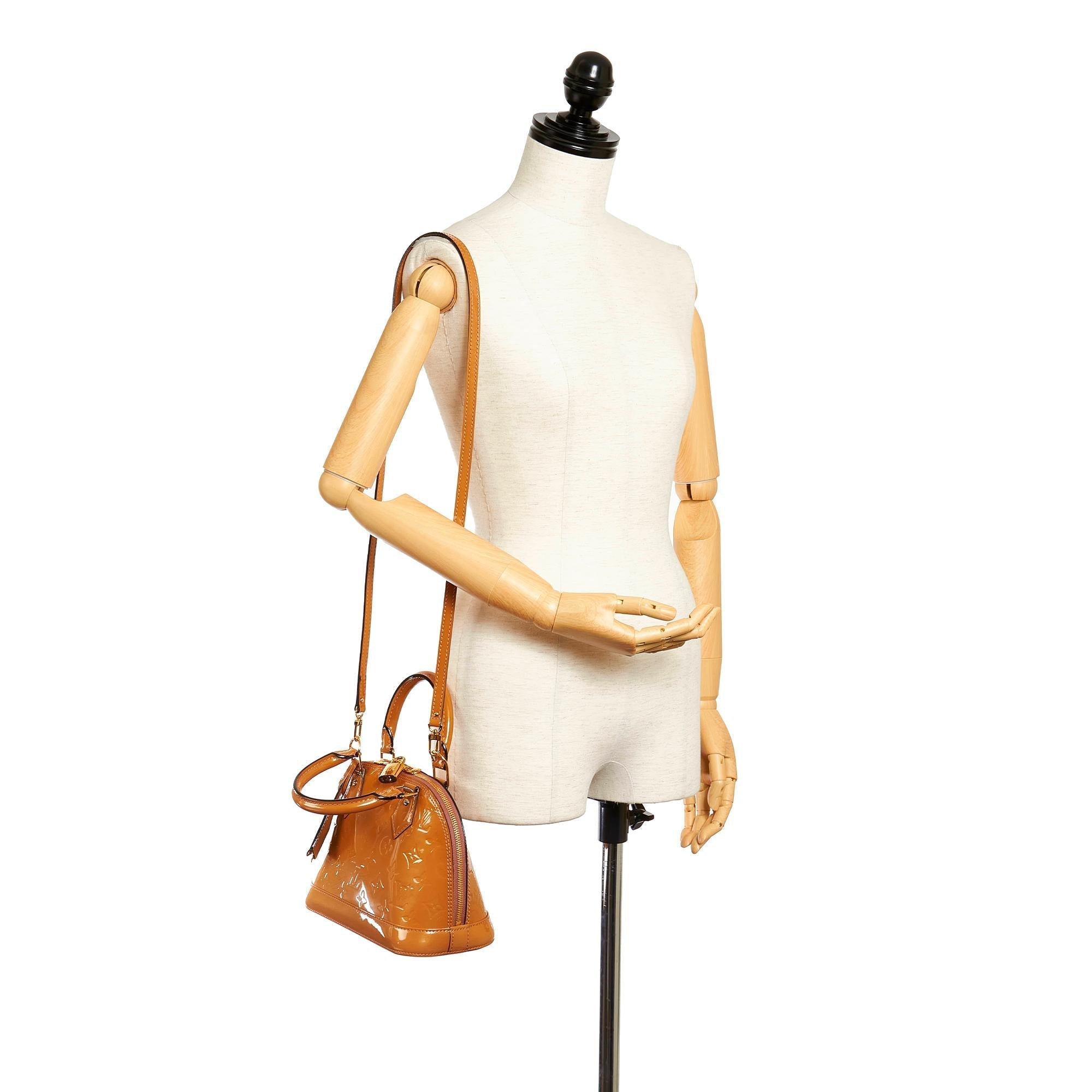 Louis Vuitton Vernis Alma BB (SHG-27982)