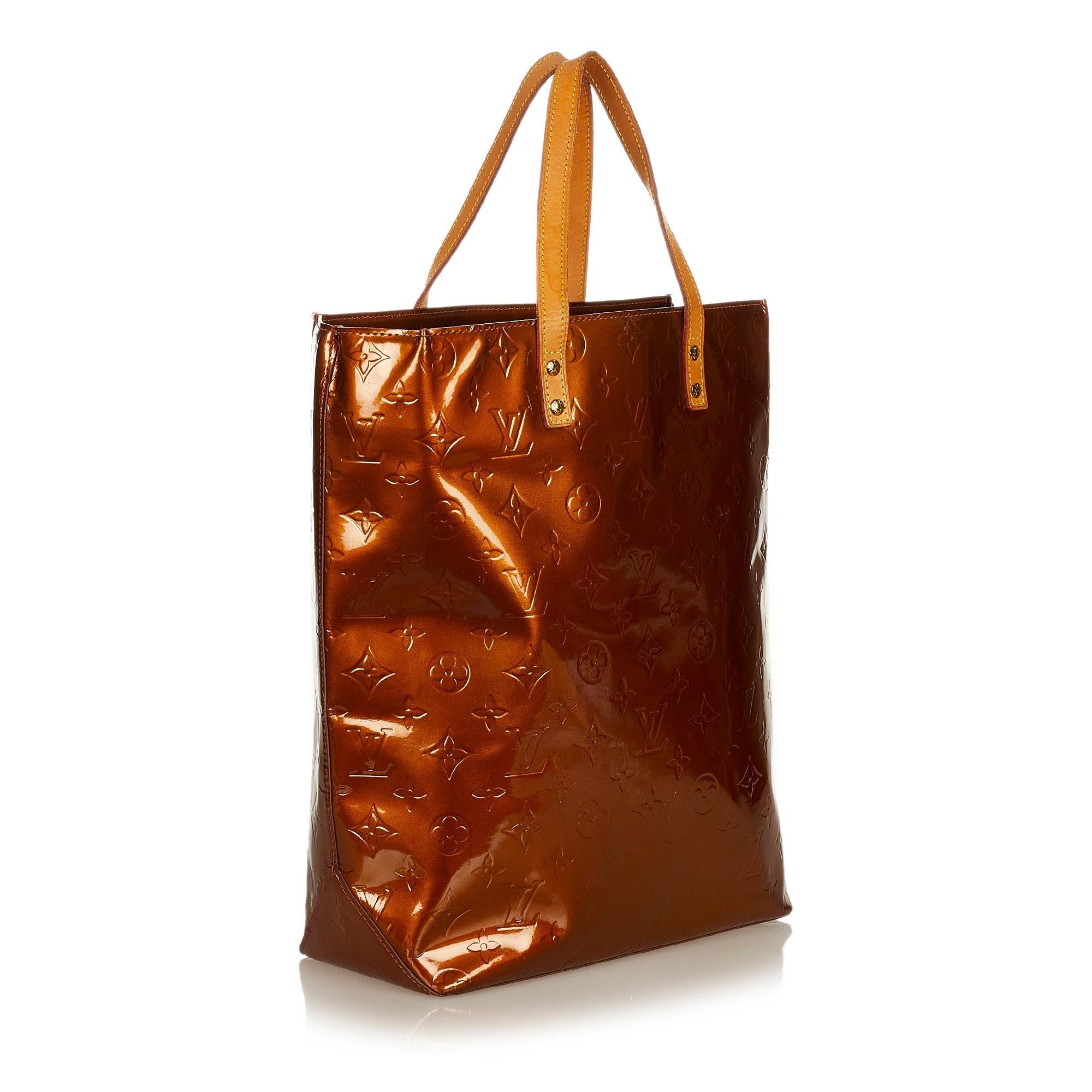 Louis Vuitton Vernis Reade MM (SHG-26780)