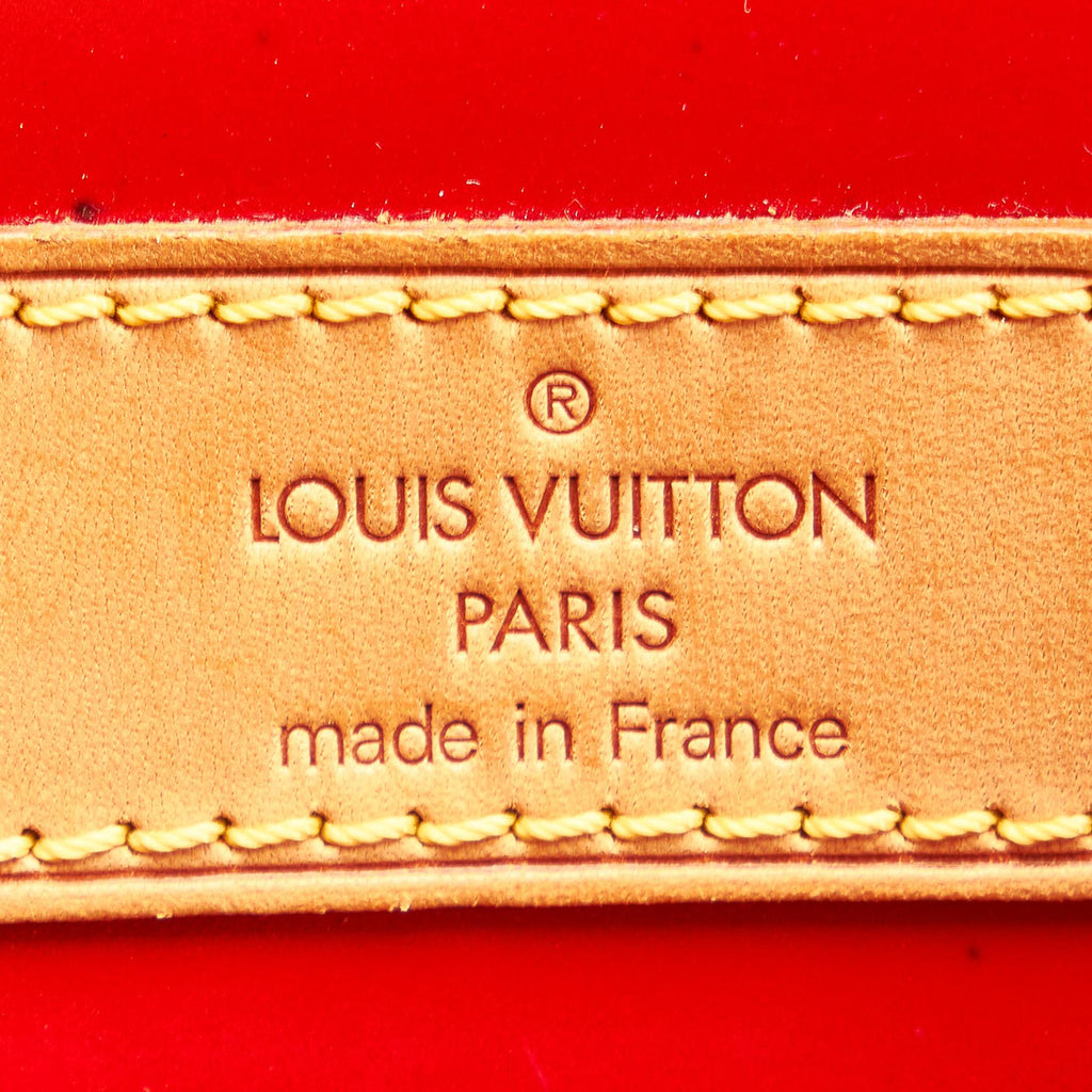 Louis Vuitton Vernis Reade MM (SHG-26902)