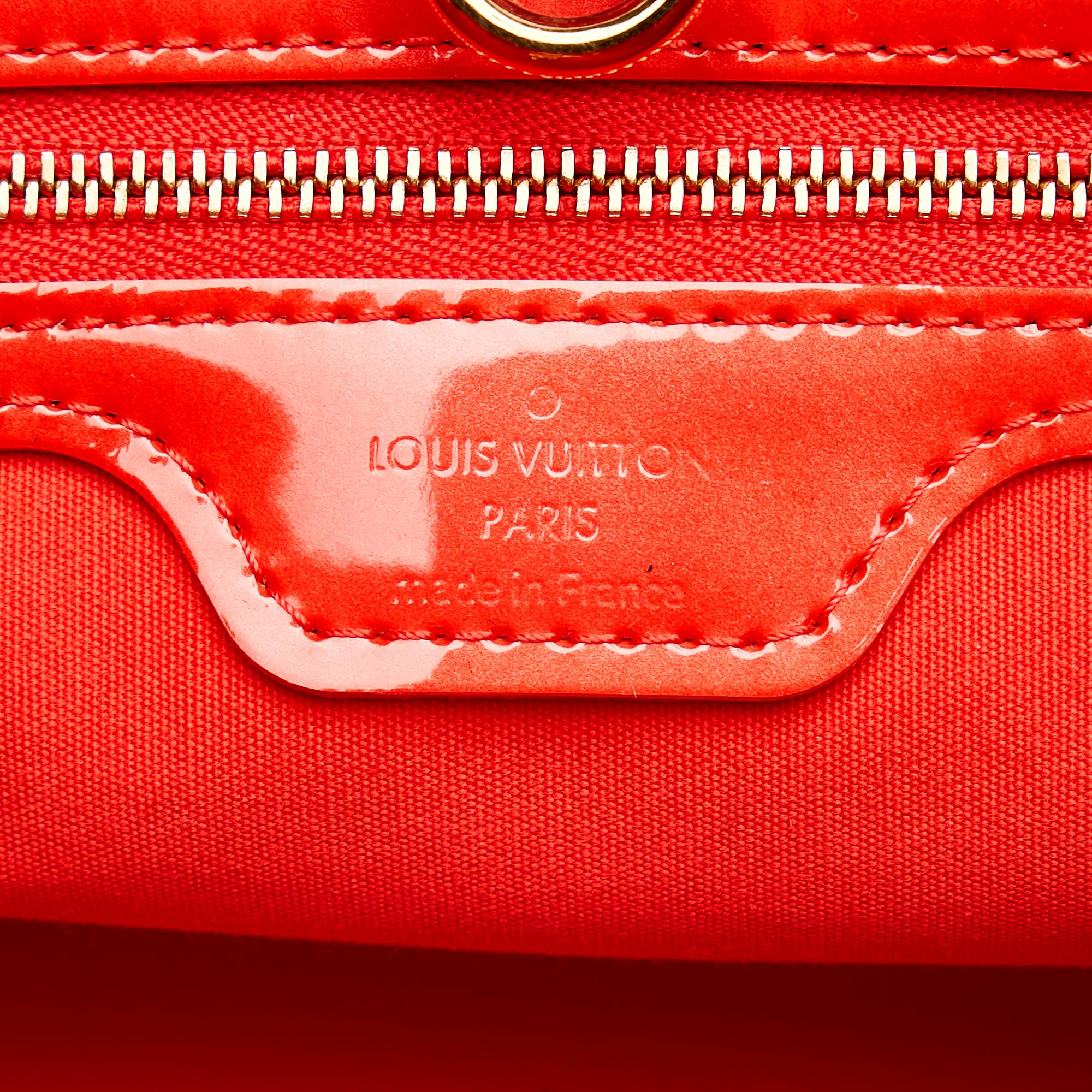 Louis Vuitton Vernis Wilshire PM (SHG-27884)
