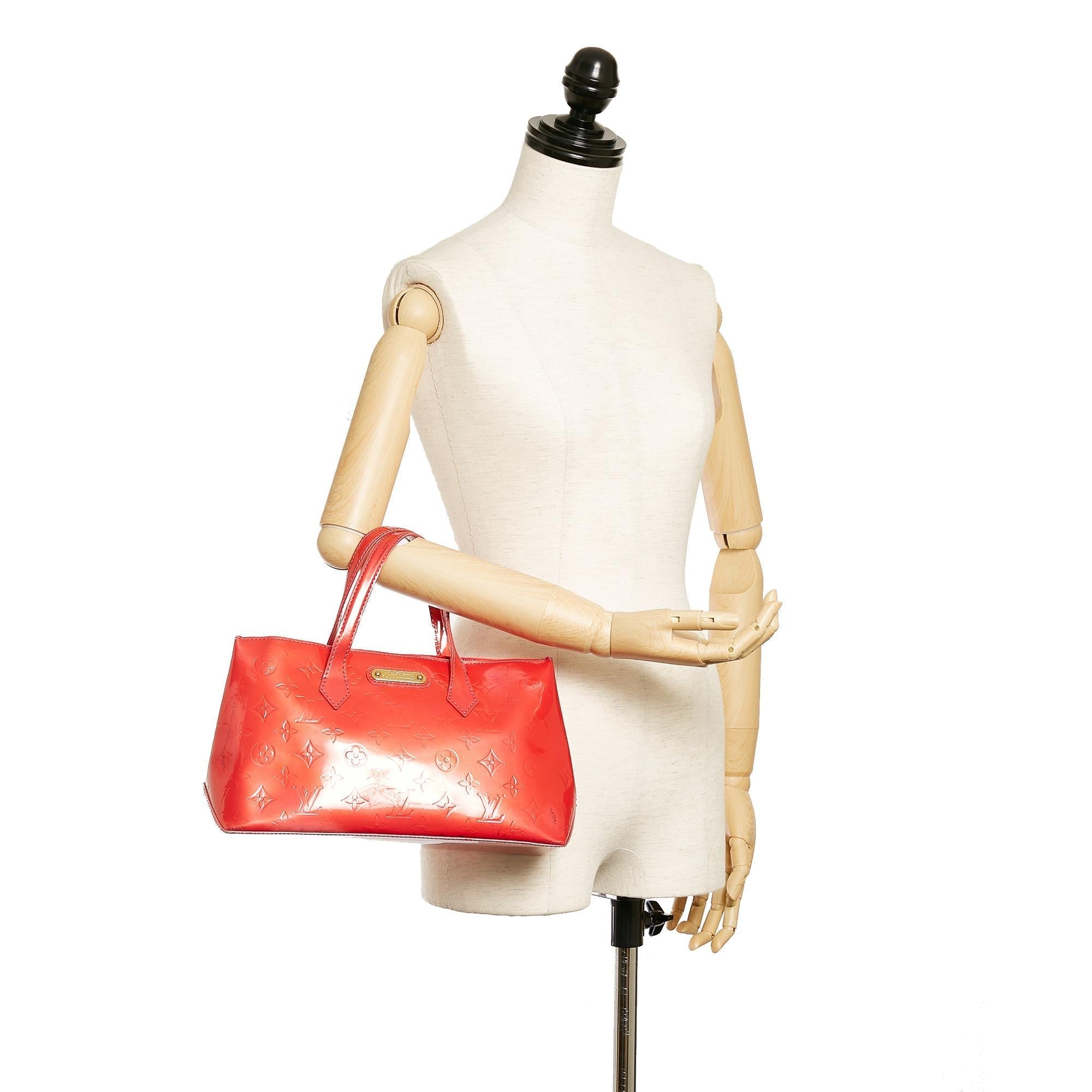 Louis Vuitton Vernis Wilshire PM (SHG-27951)