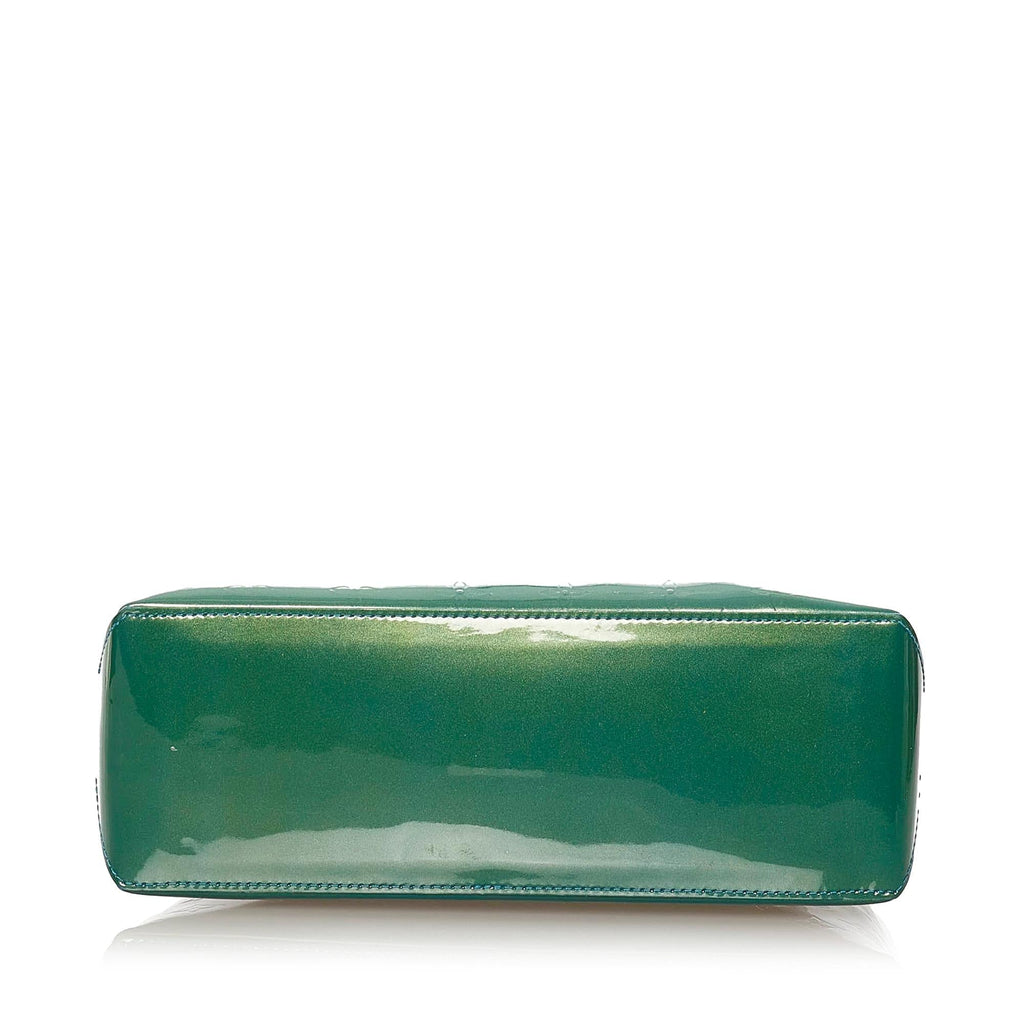Louis Vuitton Vernis Wilshire PM (SHG-27981)