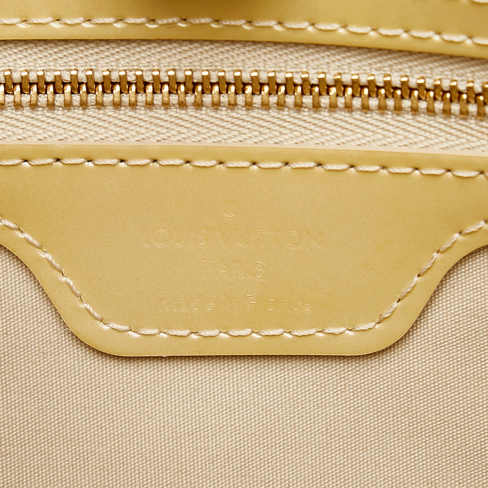 Louis Vuitton Vernis Wilshire PM (SHG-27983)
