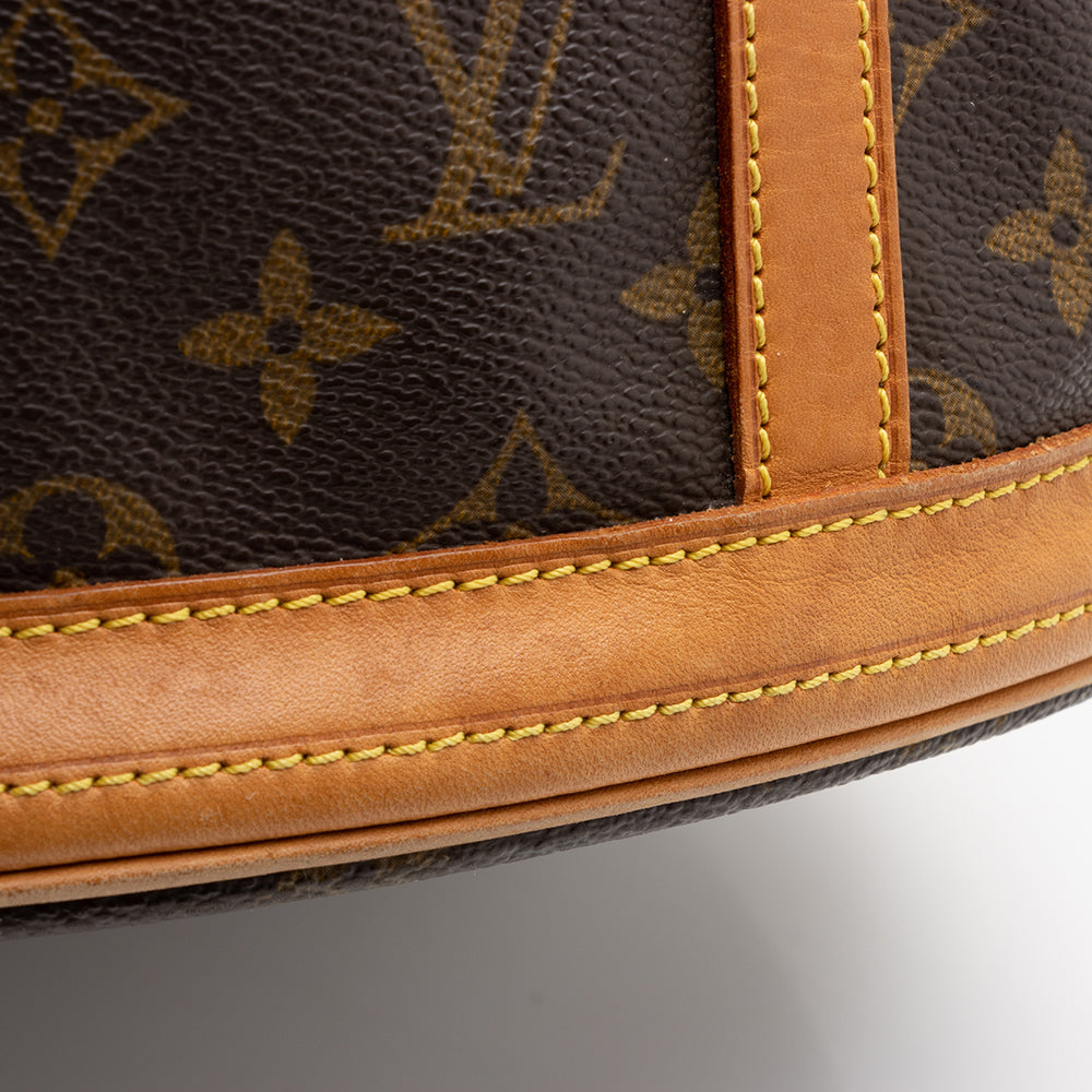 Louis Vuitton Vintage Monogram Canvas Bucket GM Shoulder Bag (SHF-17239)
