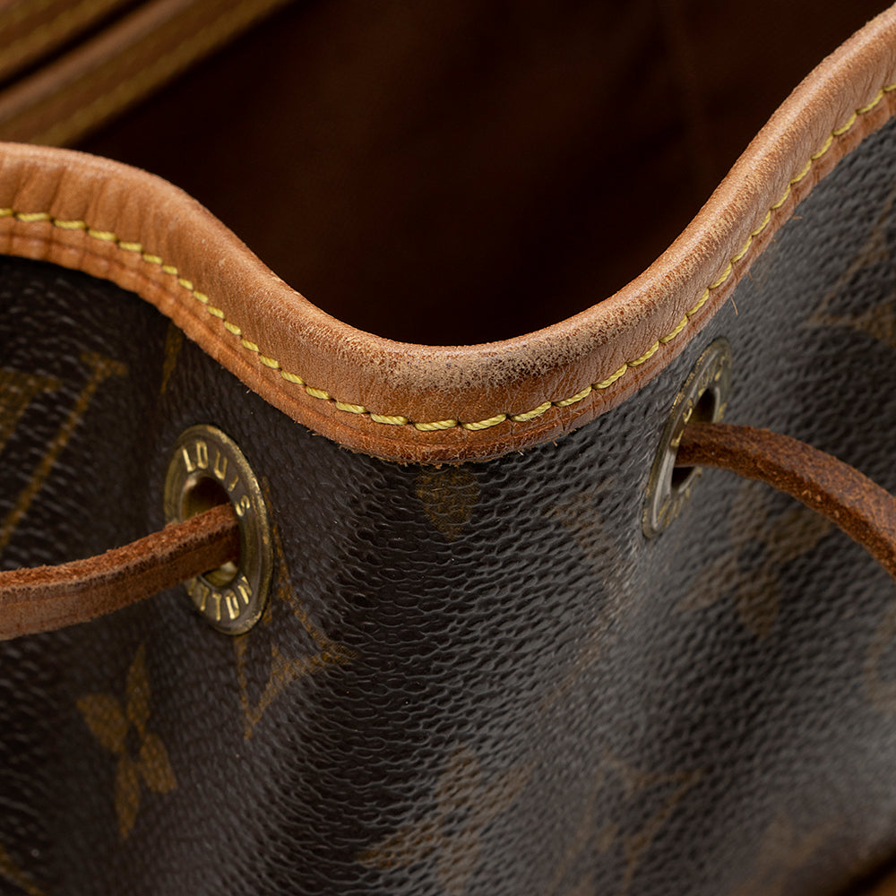 Louis Vuitton Vintage Monogram Canvas Montsouris MM Backpack (SHF-16456)