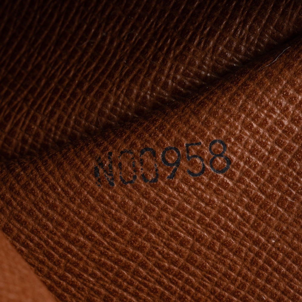 Louis Vuitton Vintage Monogram Canvas Papillon 30 Satchel (SHF-17241)