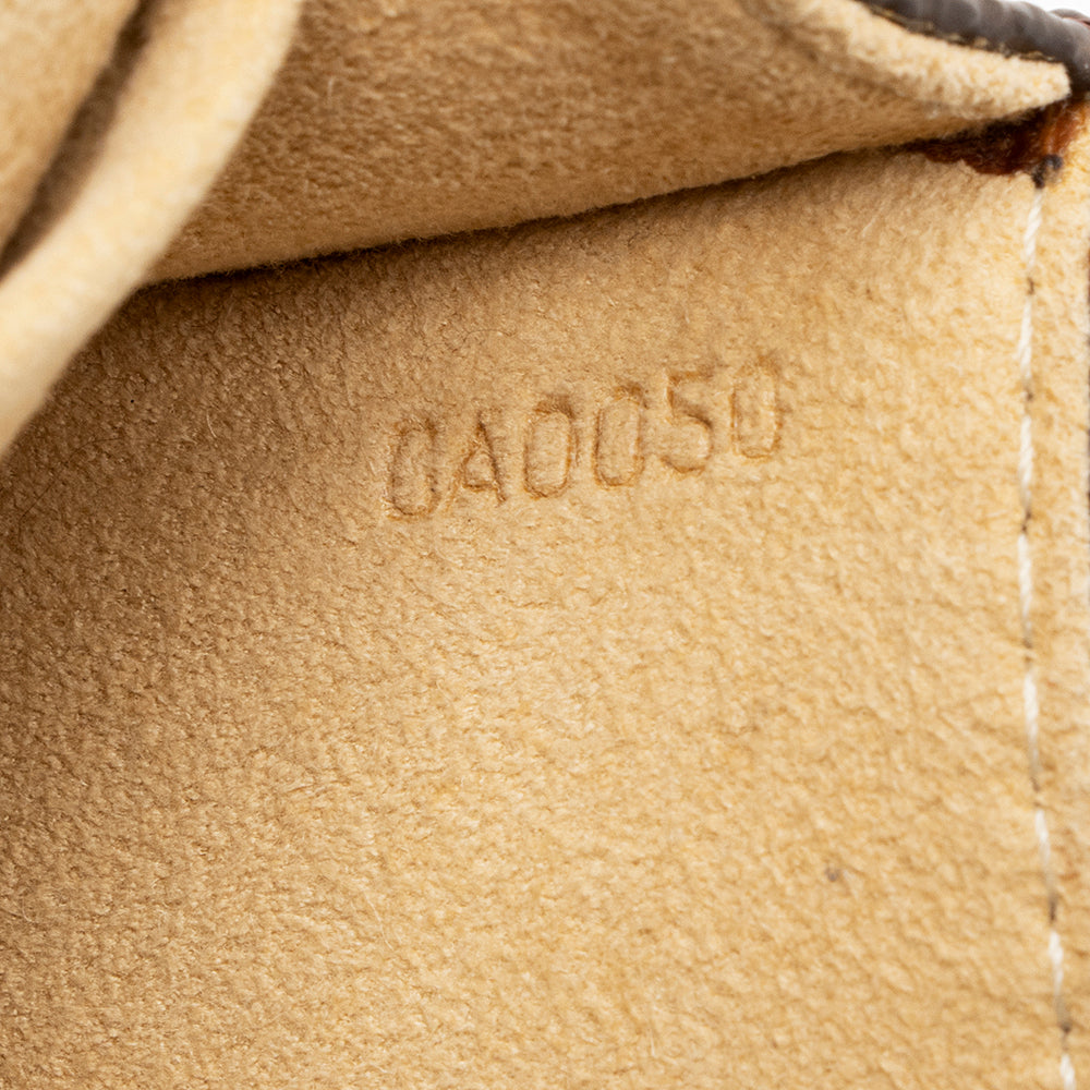 Louis Vuitton Vintage Monogram Canvas Pochette Twin GM Shoulder Bag (SHF-18466)
