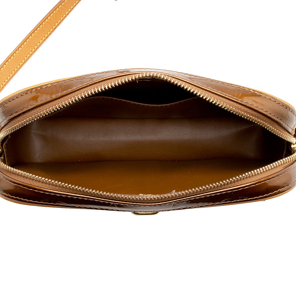 Louis Vuitton Vintage Monogram Vernis Christie MM Shoulder Bag (SHF-18299)