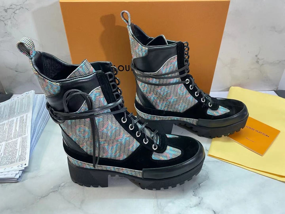 Louis Vuitton Laureate Desert Boots Pop Monogram Calfskin Leather Fall/Winter 2021 Collection 1A5SM2 Blue
