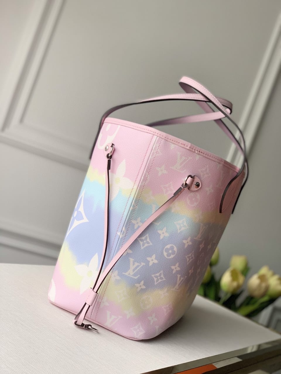 Louis Vuitton Tie Dye Escale Neverfull MM 32cm Monogram Canvas Spring/Summer Collection M45270, Pastel Pink