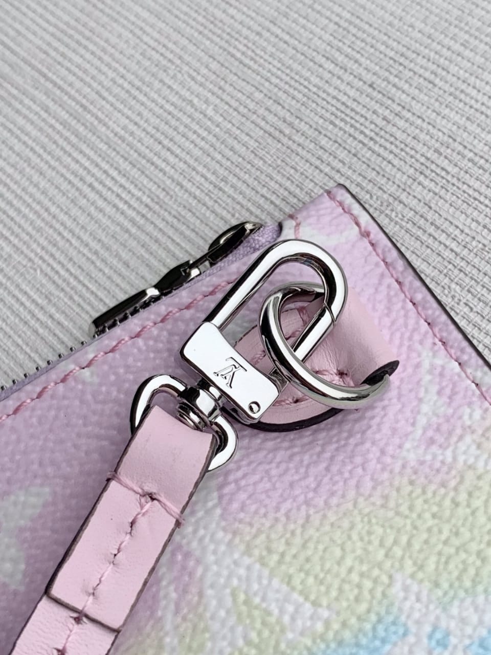 Louis Vuitton Tie Dye Escale Neverfull MM 32cm Monogram Canvas Spring/Summer Collection M45270, Pastel Pink