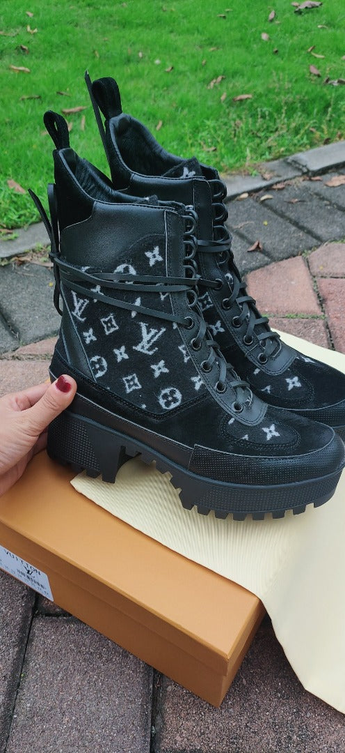 Louis Vuitton Laureate Platform Desert Boot Black