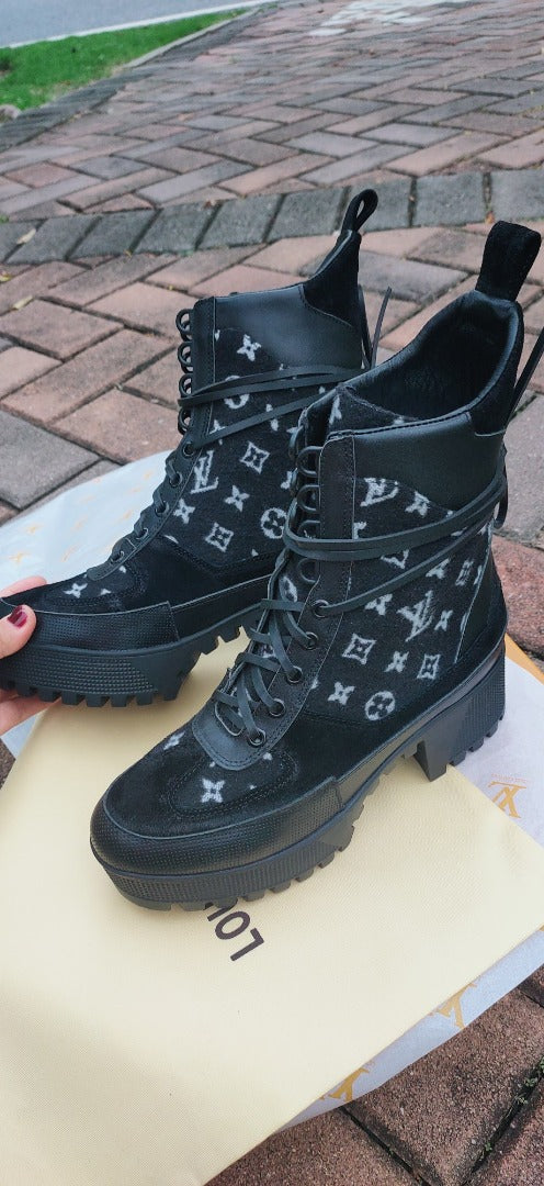 Louis Vuitton Laureate Platform Desert Boot Black